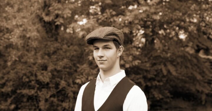 1920 Suit Fashion: Ultimate Roaring 20s Style Guide